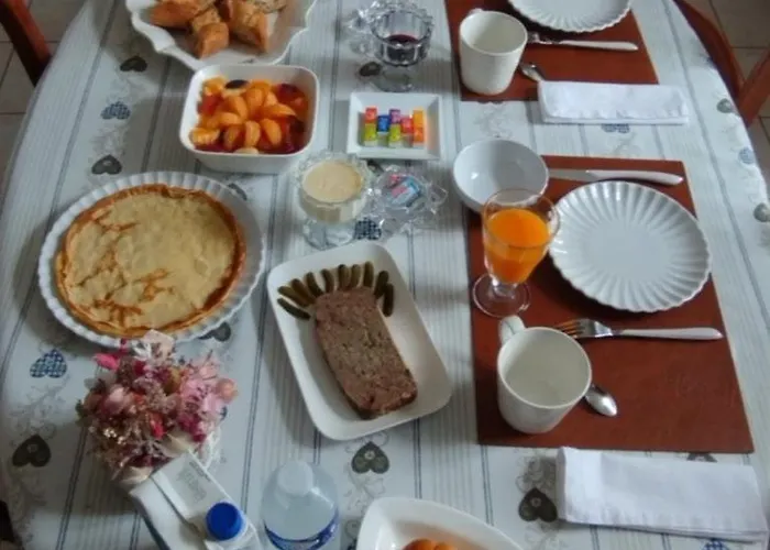 Couette-café La D'hôtes D'isa Moindron *