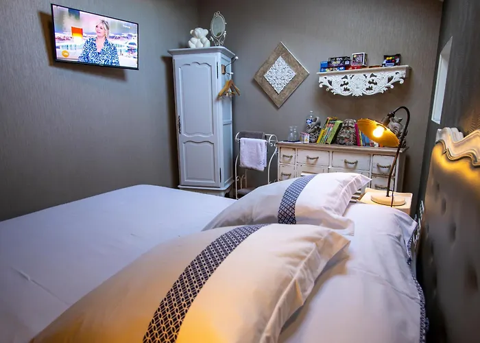 Couette-café La D'hôtes D'isa Moindron